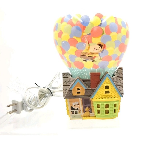 Scentsy Other - Retired Scentsy Disney Pixar UP Full Size Warmer Balloon House Carl Russel Kevin